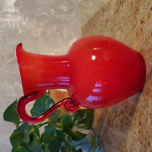 Zabkowice red glass vase - Picture 6 of 14